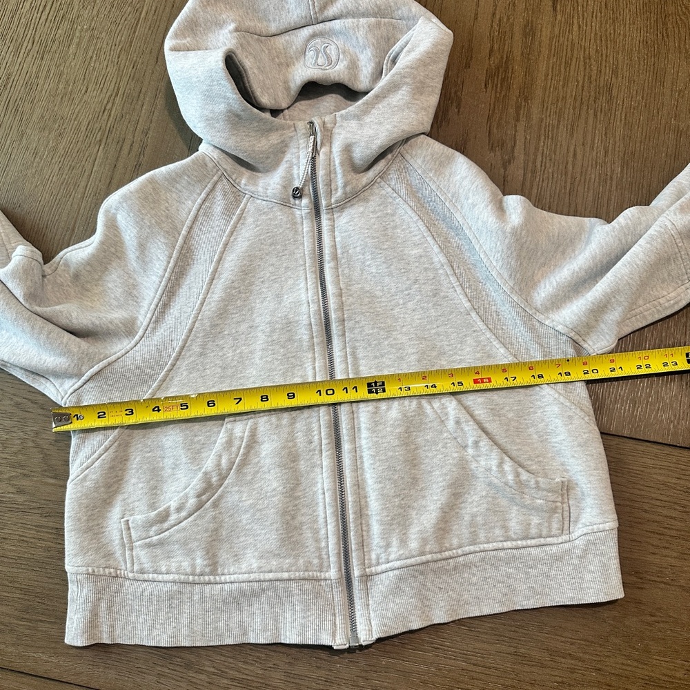 Lululemon Scuba Oversized Crop Full-Zip Hoodie Size 4 Light Gray - Picture 9 of 10